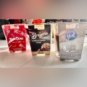 Set of 2 candles Dum-Dum (Cherry) Breyers(Vanilla Fudge) and York, Chocolate Pep